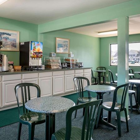Rodeway Inn & Suites Rehoboth Beach Exterior photo